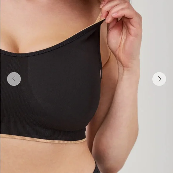 Bundle of alignmed posture and spanx reversible sports bra L - Picture 7 of 9